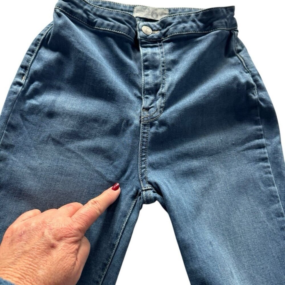 We The Free People Women's Sz 26 Just Float On Flare Bell Bottom Raw Hem Jeans - Picture 14 of 14